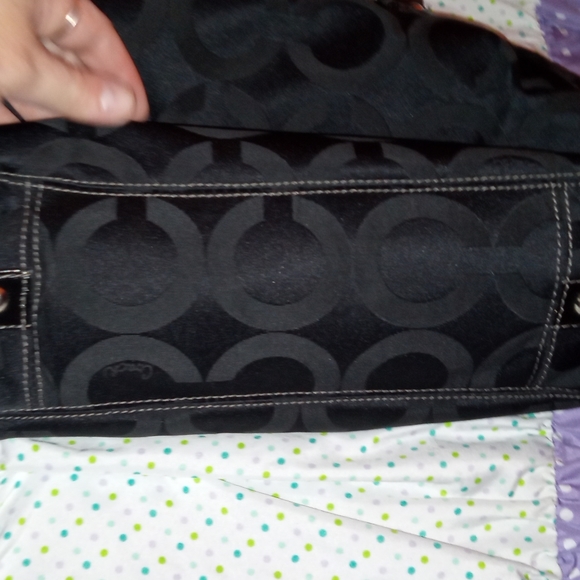 Used Coach purse - Picture 4 of 4